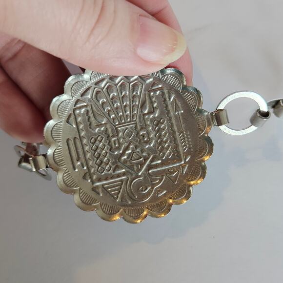 Concho Waist Belt Silver Embossed Medallion Cowgirl Western Statement Womens Med - Picture 5 of 10